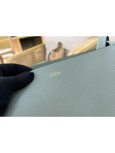 Chloe Large Spin Tote Bag Light Blue Grained Calfskin Leather - Detail view 6