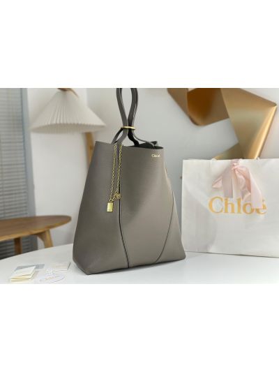 Chloe Large Spin Tote Shoulder Bag Gray Grained Leather - Detail view 2