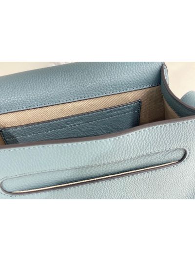 Chloe Marcie Medium Saddle Shoulder Crossbody Bag Light Blue Grained Calfskin - Detail view 8