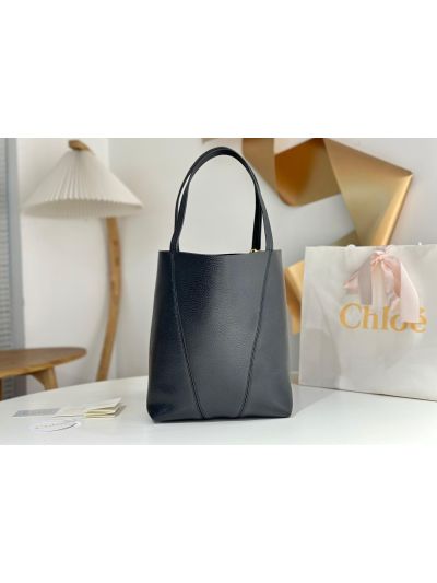Chloe Medium Spin Tote Bag Black Grained Calfskin Leather - Detail view 7
