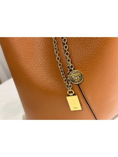 Chloe Medium Spin Tote Bag Brown Grained Calfskin Leather - Detail view 4