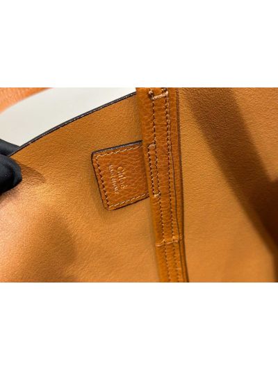 Chloe Medium Spin Tote Bag Brown Grained Calfskin Leather - Detail view 9