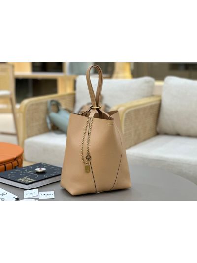 Chloe Medium Spin Tote Bag Light Beige Grained Calfskin Leather - Detail view 2