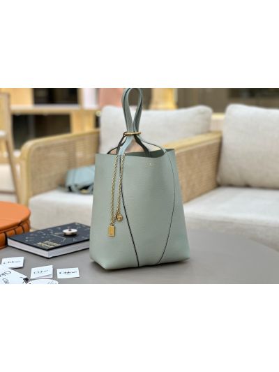 Chloe Medium Spin Tote Bag Light Blue Grained Calfskin Leather - Detail view 2