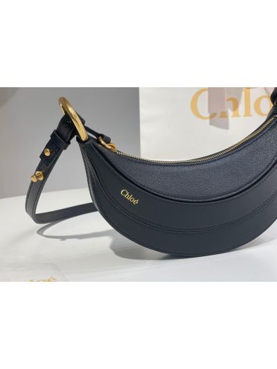 Chloe Mini Banana Shoulder Crossbody Bag Black Grained Leather - Detail view 2