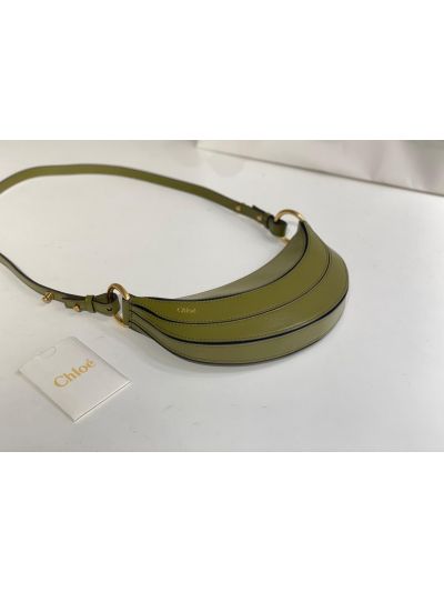 Chloe Mini Banana Shoulder Crossbody Bag Sweet Khaki Green Grained Leather - Detail view 5