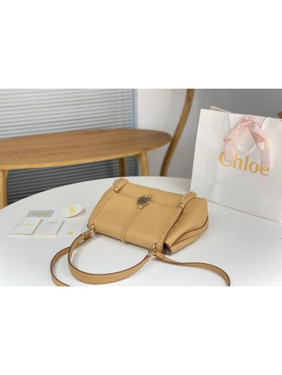 Chloe Penelope Large Beige Soft Leather Flap Shoulder Crossbody Bag - Detail view 4