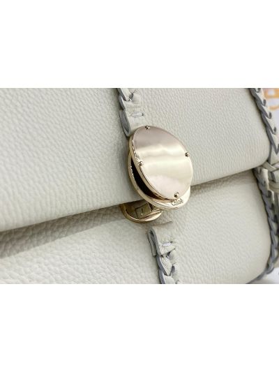 Chloe Penelope Large White Soft Leather Flap Shoulder Crossbody Bag - Detail view 3