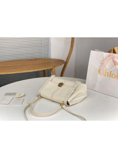 Chloe Penelope Large White Soft Leather Flap Shoulder Crossbody Bag - Detail view 4