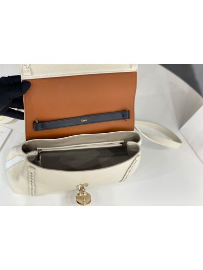 Chloe Penelope Large White Soft Leather Flap Shoulder Crossbody Bag - Detail view 7