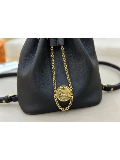 Chloe Small Bracelet Backpack Bag Black Grained Leather - Detail view 3