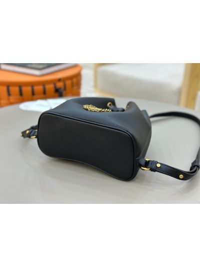 Chloe Small Bracelet Backpack Bag Black Grained Leather - Detail view 6
