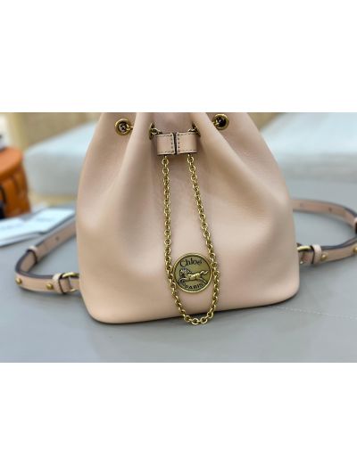 Chloe Small Bracelet Backpack Bag Nude Grained Leather - Detail view 3