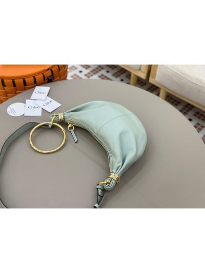 Chloe Small Bracelet Hobo Shoulder Crossbody Bag Light Blue Grained Leather - Detail view 6