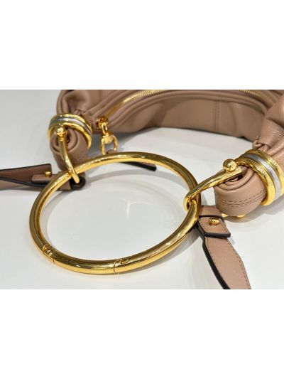 Chloe Small Bracelet Hobo Shoulder Crossbody Bag Nude Grained Leather - Detail view 3