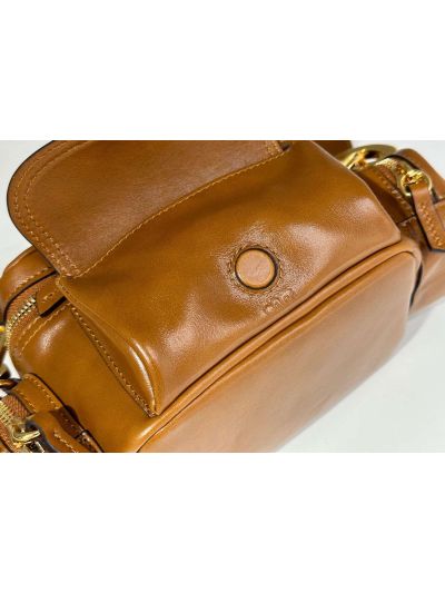 Chloe Small Camera Shoulder Crossbody Bag Brown Shiny Leather - Detail view 6