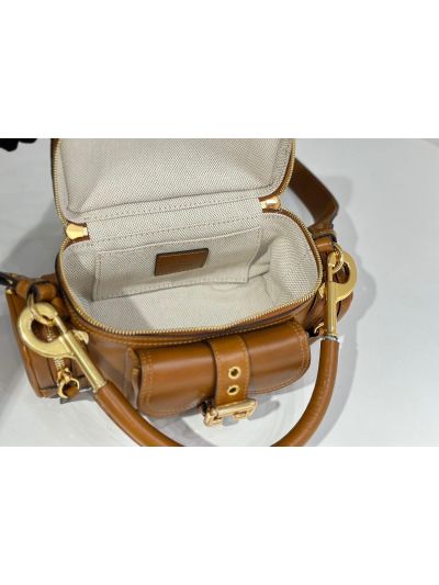 Chloe Small Camera Shoulder Crossbody Bag Brown Shiny Leather - Detail view 7