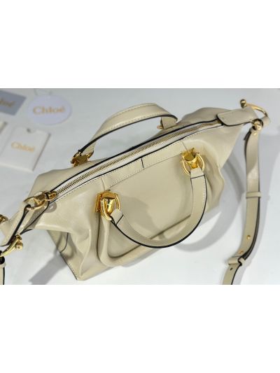Chloe Small Paraty 24 Shoulder Crossbody Bag Off White Shiny Leather - Detail view 6