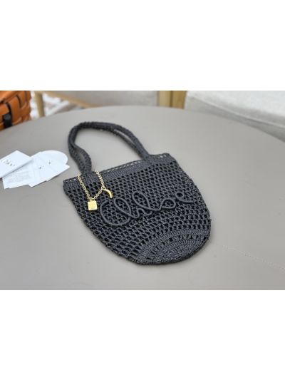 Chloe Small Raffia Summer Banana Tote Bag Black - Detail view 5
