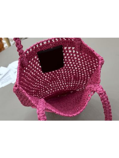Chloe Small Raffia Summer Banana Tote Bag Fuchsia Pink - Detail view 7