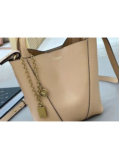 Chloe Small Spin Tote Bag Beige Grained Calfskin Leather - Detail view 2