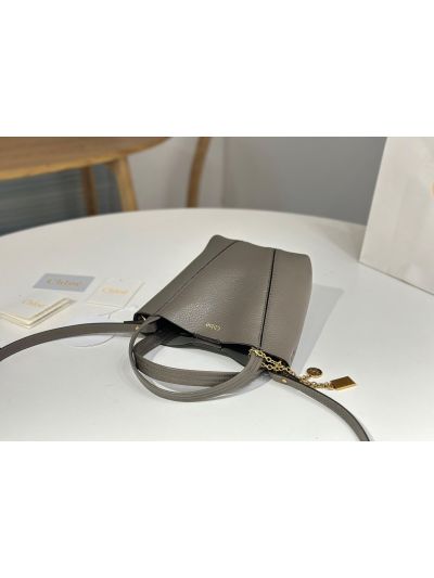 Chloe Small Spin Tote Bag Gray Grained Calfskin Leather - Detail view 5