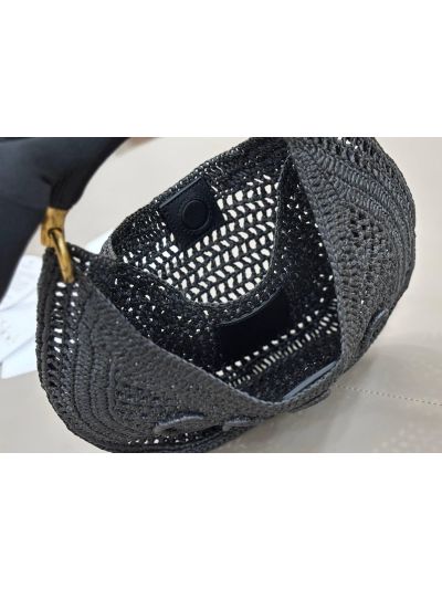 Chloe Summer Banana Raffia Hobo Shoulder Bag Black - Detail view 8