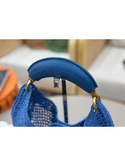 Chloe Summer Banana Raffia Hobo Shoulder Bag Blue - Detail view 8