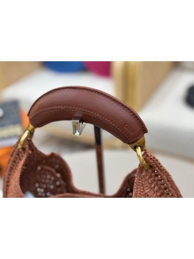 Chloe Summer Banana Raffia Hobo Shoulder Bag Brown - Detail view 4