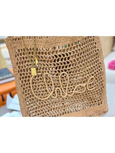 Chloe Summer Banana Tote Shoulder Bag Beige Raffia and Calfskin - Detail view 2