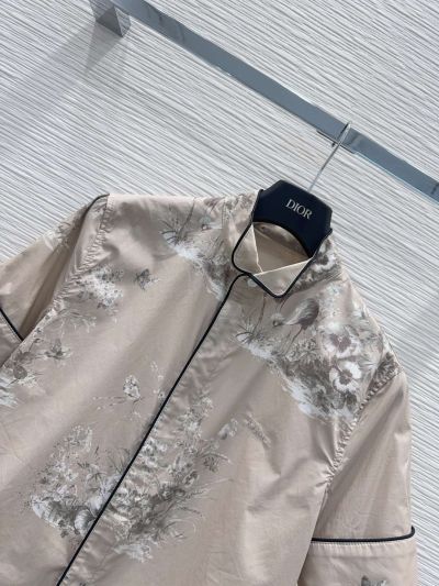 Dior Contrast-Trim Floral Blouse in Beige