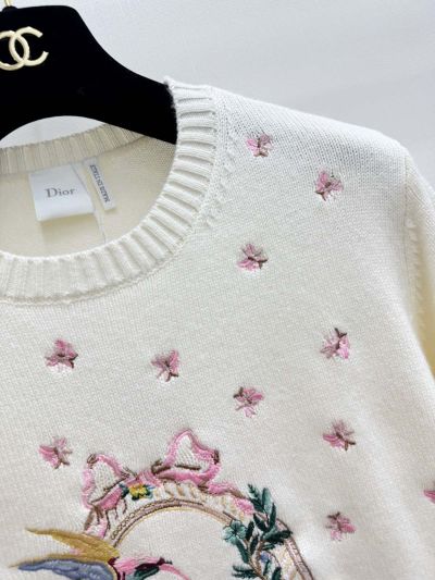 Dior Crew Neck Long Sleeve Knit Top in White