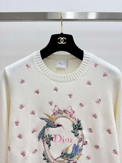 Dior Crew Neck Long Sleeve Knit Top in White