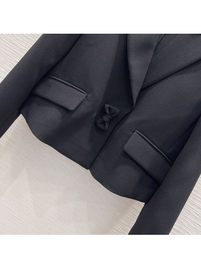 Dior Cropped Contrast-Trim Set in Black