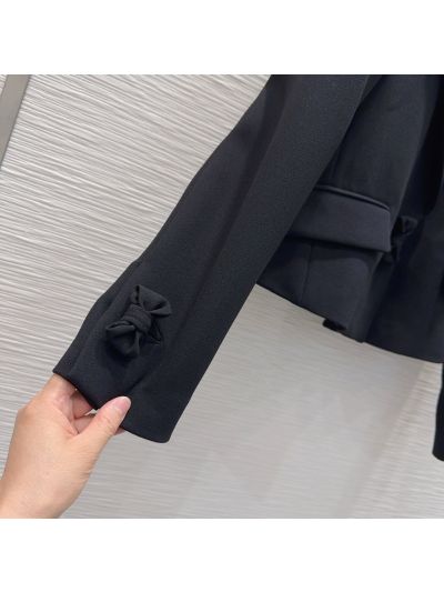 Dior Cropped Contrast-Trim Set in Black