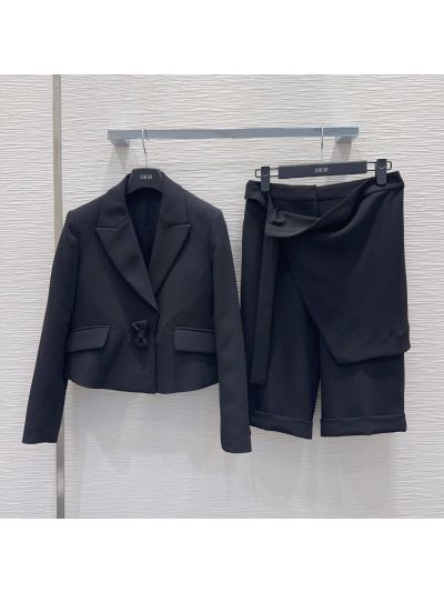 Dior Cropped Contrast-Trim Set in Black