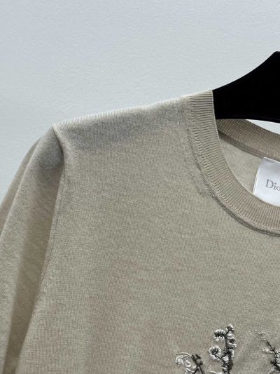 Dior Short Sleeve Embroidered T-Shirt in Beige