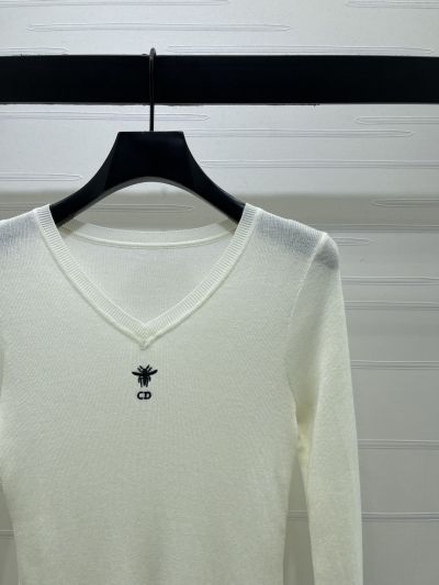 Dior V-Neck Long Sleeve T-Shirt