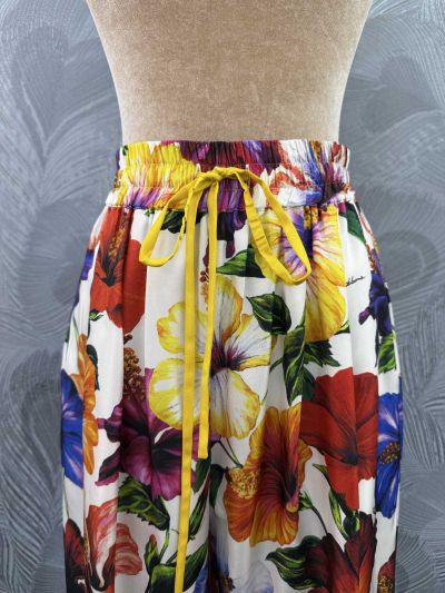 Dolce & Gabbana Silk Floral Pants in Multicolor