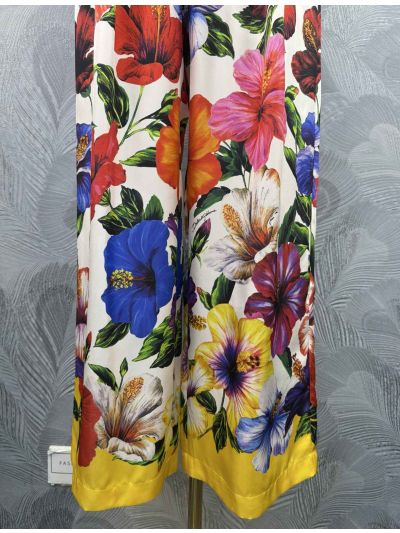 Dolce & Gabbana Silk Floral Pants in Multicolor