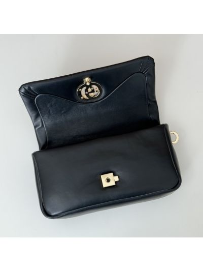 double-g-leather-shoulder-bag-in-black-rxgui292457-08