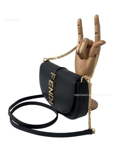 Fendi Fendigraphy Wallet on Chain Shoulder Bag Black Leather A8687 Black 2523509