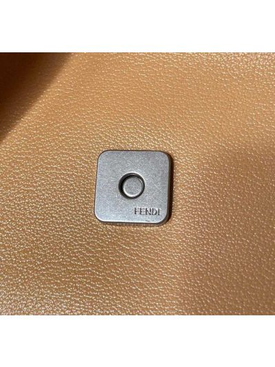 Fendi Large Baguette Chain Beige Leather Shoulder Crossbody Bag A8669 Beige 2523699