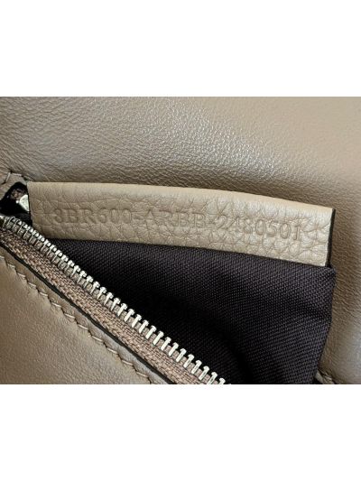 Fendi Medium Baguette Leather Shoulder Crossbody Bag Gray 8610 Gray 861 2523531