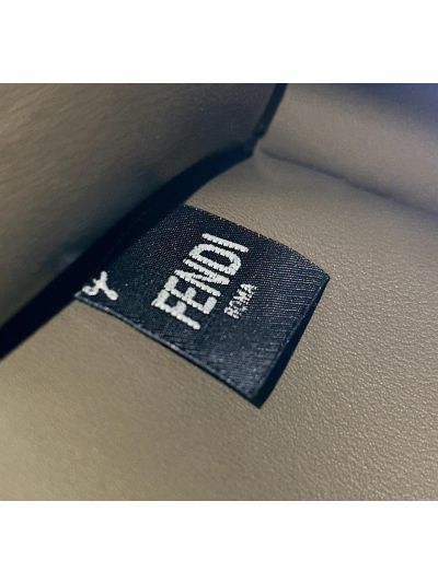 Fendi Peekaboo ISeeU Dark Green Grained Leather Shoulder Bag 80133As Green 2523706