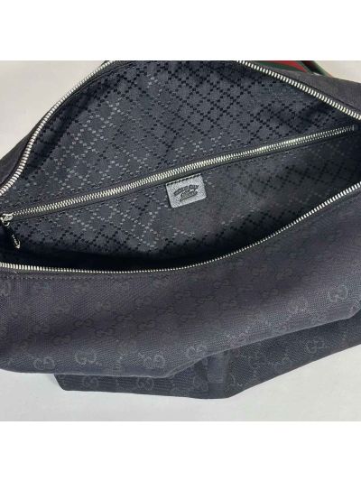 gg-canvas-chain-shoulder-bag-in-black-rxgui292547-09