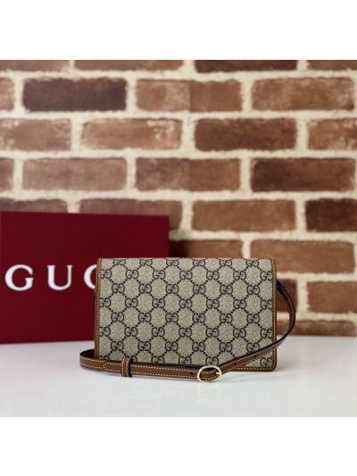gg-canvas-flap-crossbody-bag-in-beige-brown-rxgui292396-03