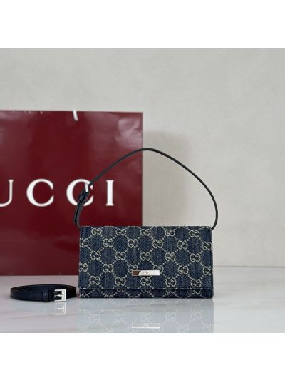 Gucci GG Canvas Flap Shoulder Bag in Navy