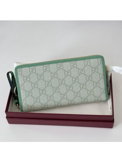gg-canvas-zip-wallet-in-sage-green-green-rxgui292497-03