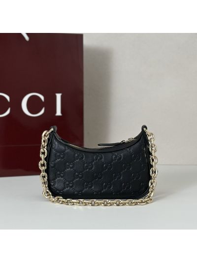 gg-embossed-chain-shoulder-bag-in-black-rxgui292463-03